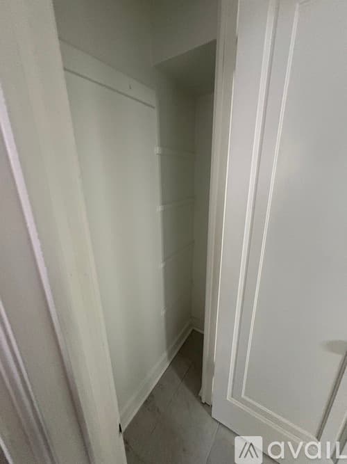 Berwyn Apartment: 1835 Home Ave