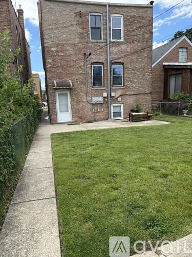 Berwyn Apartment: 1835 Home Ave