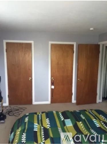 Clifton Heights Apartment: 57 West Broadway Avenue