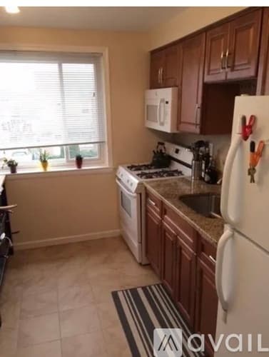 Clifton Heights Apartment: 57 West Broadway Avenue