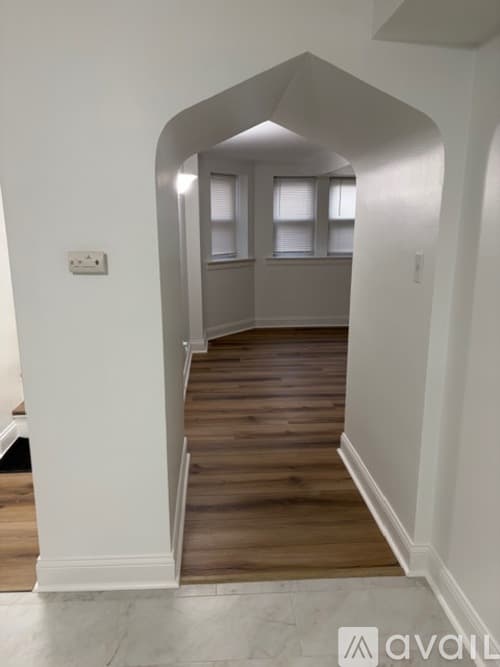 Berwyn Apartment: 1835 Home Ave