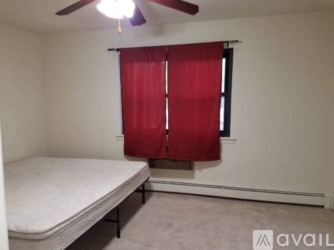 Watchung Condo: 401 U S 22