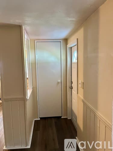 Brooksville House: 16092 Schaffer Street