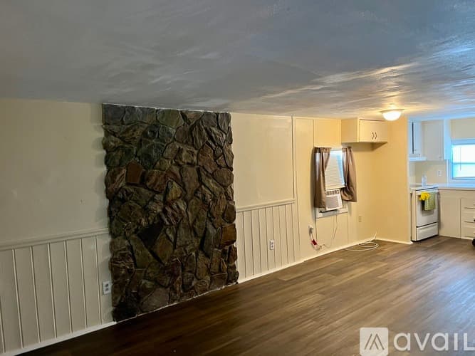 Brooksville House: 16092 Schaffer Street