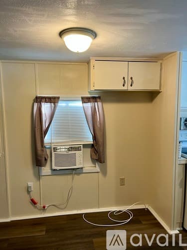 Brooksville House: 16092 Schaffer Street