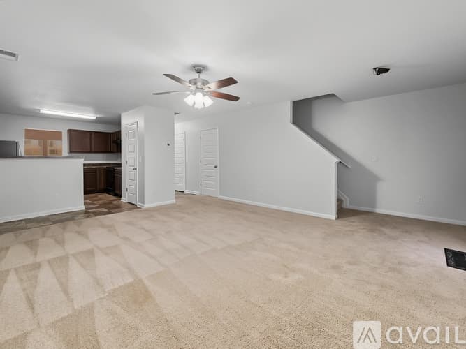 Stonecrest Apartment: 2538 Piering Dr