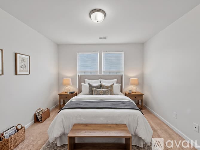 Stonecrest Apartment: 2538 Piering Dr