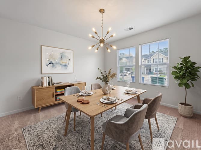 Stonecrest Apartment: 2538 Piering Dr