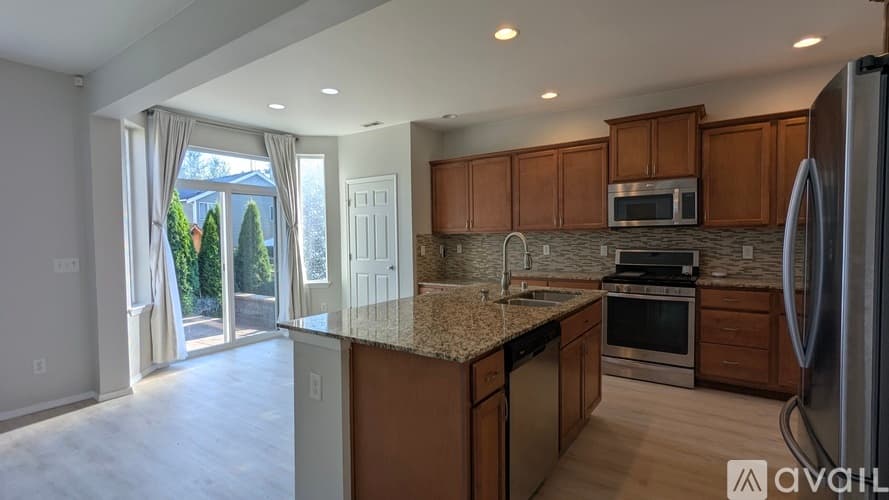 Maple Valley House: 26833 225th Avenue Southeast