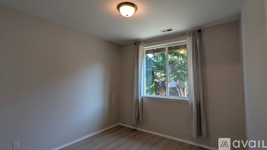 Maple Valley House: 26833 225th Avenue Southeast