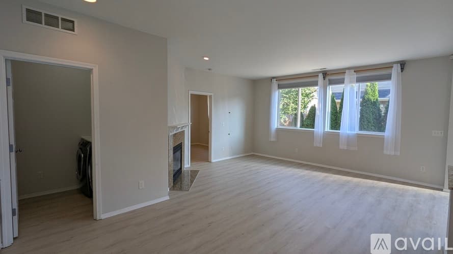 Maple Valley House: 26833 225th Avenue Southeast