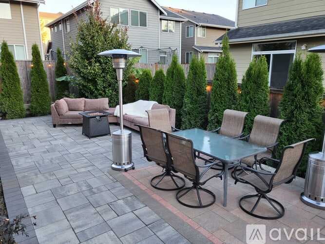 Maple Valley House: 26833 225th Avenue Southeast