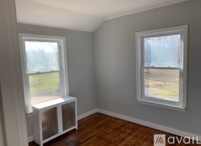 Fairfield Apartment: 74 Garden Drive