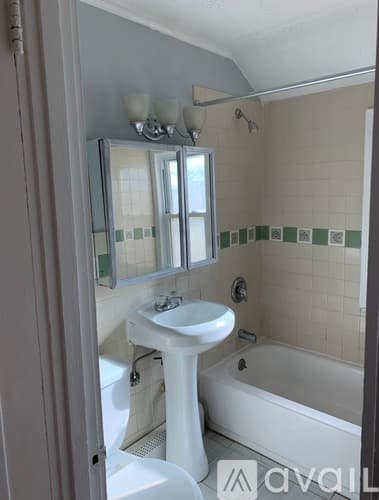 Fairfield Apartment: 74 Garden Drive