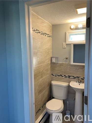 Fairfield Apartment: 74 Garden Drive