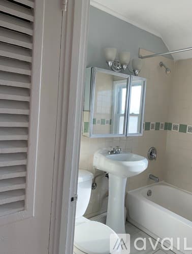 Fairfield Apartment: 74 Garden Drive