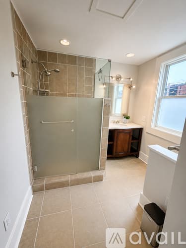 Pittsburgh Apartment: 139 S 17th St