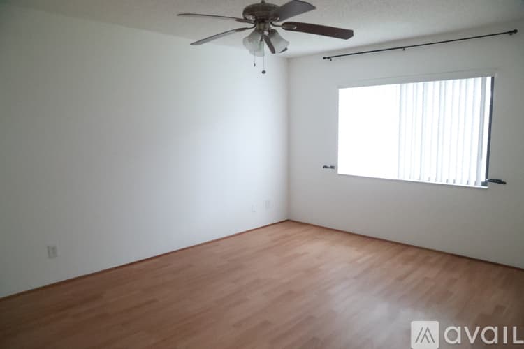 Palm Coast Apartment: 306 Palm Coast Pkwy NE
