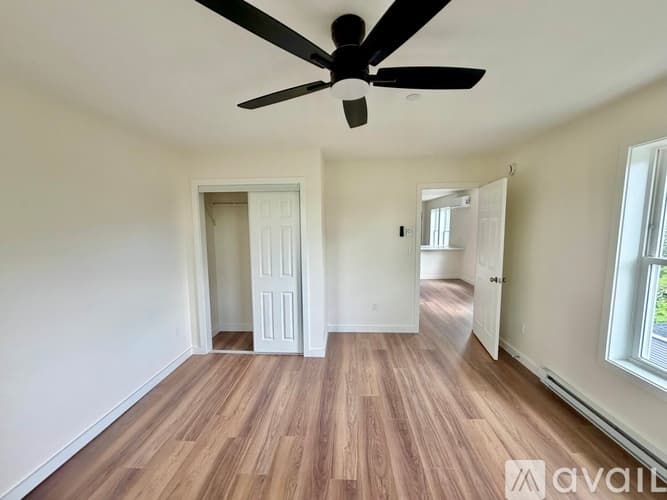 Portland Apartment: 23 Pembroke St