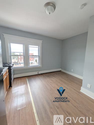East Hartford Apartment: 1123 Main St