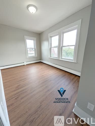 East Hartford Apartment: 1123 Main St