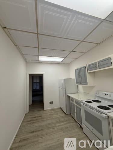 Berlin Apartment: 25 Washington Avenue