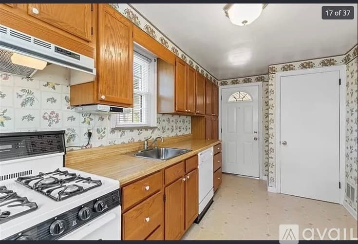 Sewickley House: 720 Ohio River Boulevard