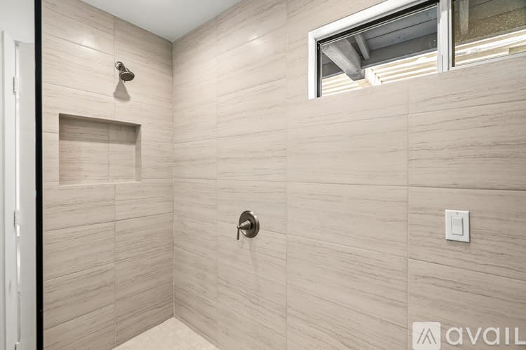 Palm Springs House: 912 N Camino Condor