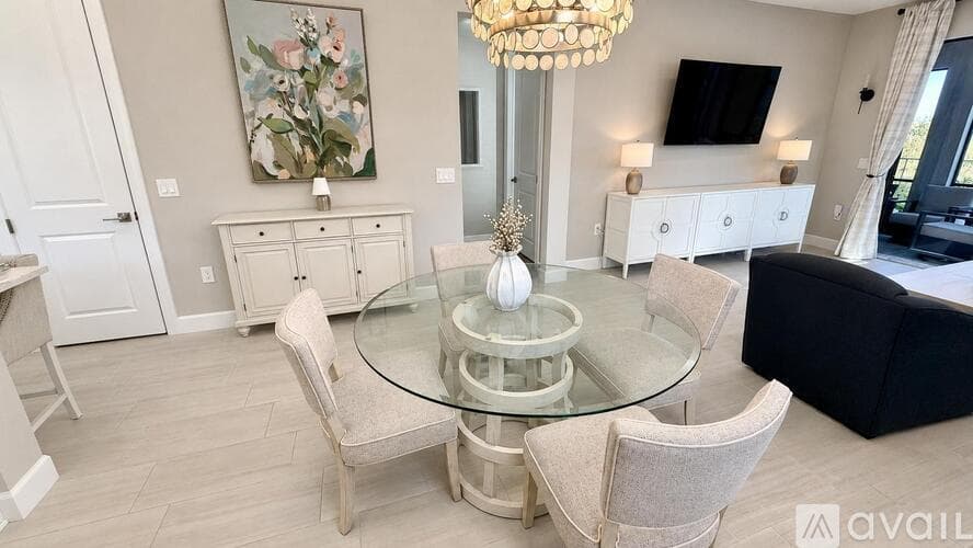 Estero House: 20044 Kingmont Drive