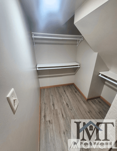 St. Cloud House: 821 10 1 2 Ave S Lower Unit