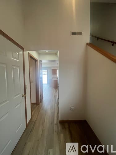 Tomah Apartment: 1232 Mark Ave