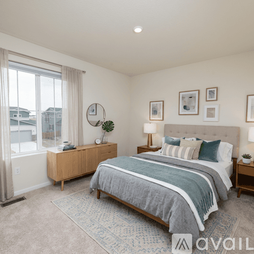 Commerce City House: 12406 E 102nd Ave