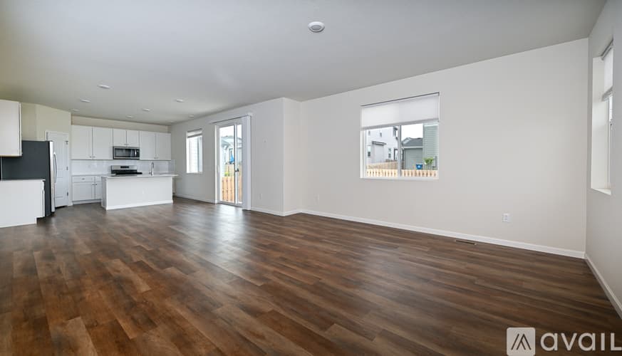Commerce City House: 12406 E 102nd Ave