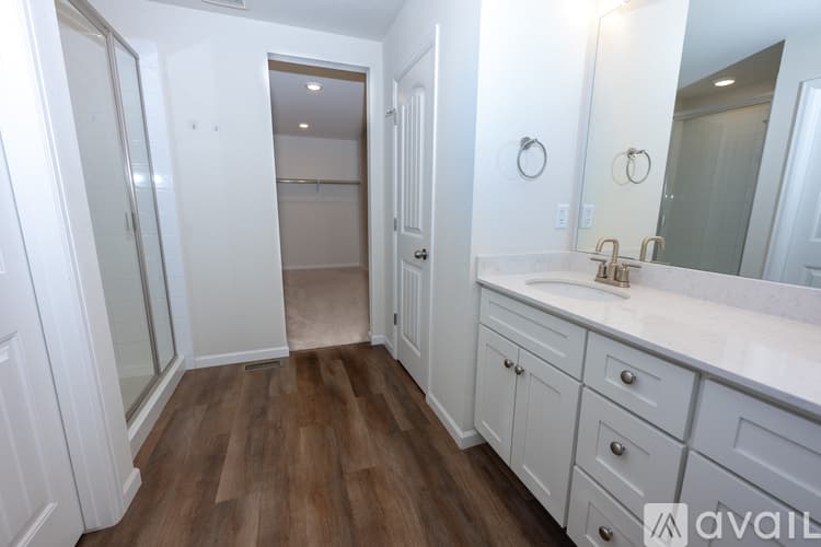 Commerce City House: 12406 E 102nd Ave