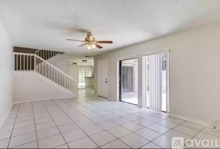 Delray Beach Townhome: 2885 SW 22nd Cir