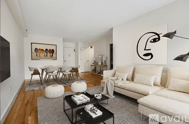 New York Apartment: 101 W 15th St
