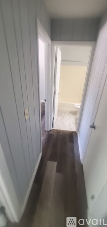 La Crosse Apartment: 1749 Bainbridge St