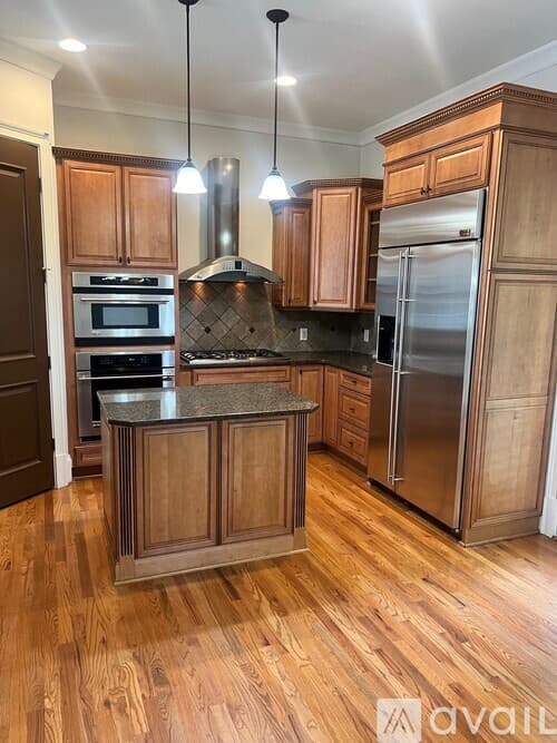 Atlanta Apartment: 384 16th St NW