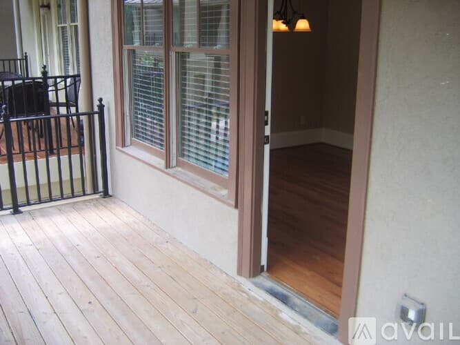 Atlanta Apartment: 384 16th St NW