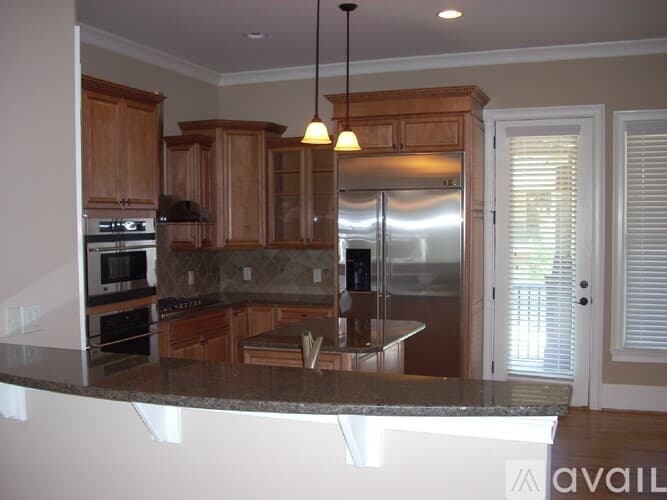 Atlanta Apartment: 384 16th St NW
