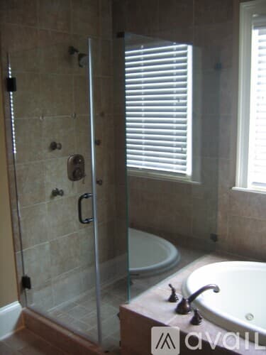 Atlanta Apartment: 384 16th St NW