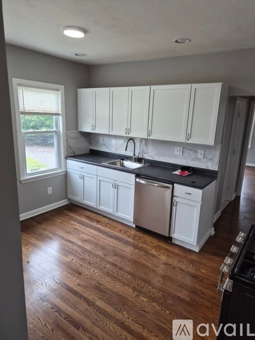 Boston Apartment: 738 River Street