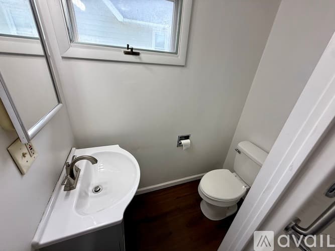 Montoursville Apartment: 129 N Arch St