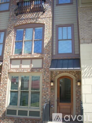Atlanta Apartment: 384 16th St NW