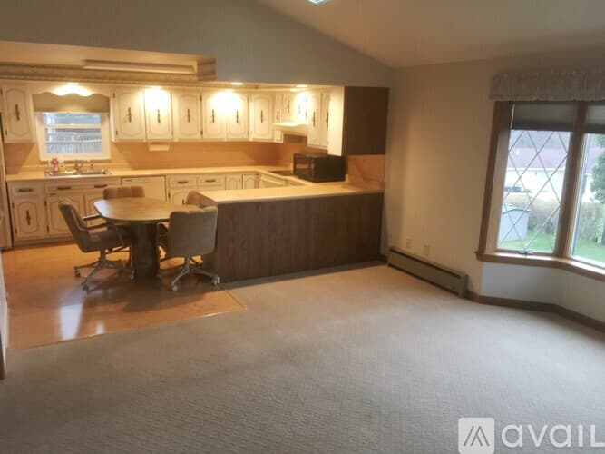 Pittsburgh House: 327 Forest Drive
