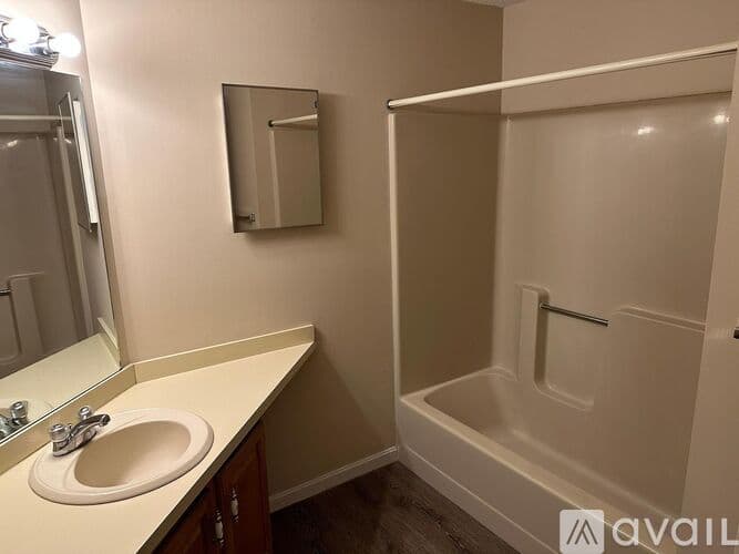 Nashua Condo: 9 Bartemus Trail