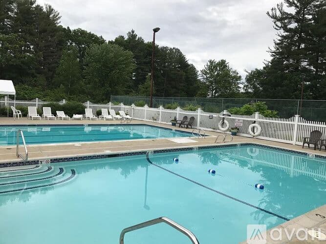 Nashua Condo: 9 Bartemus Trail