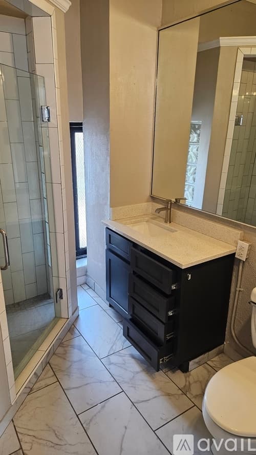 Shreveport Apartment: 710 Crockett Street