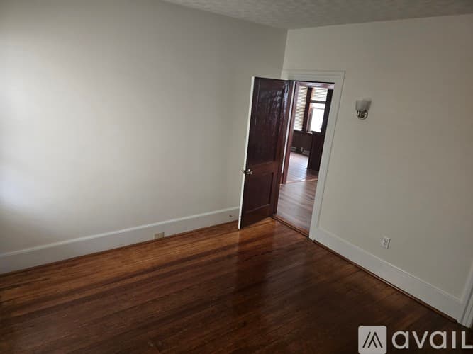 New Bedford Apartment: 37 Princeton Street
