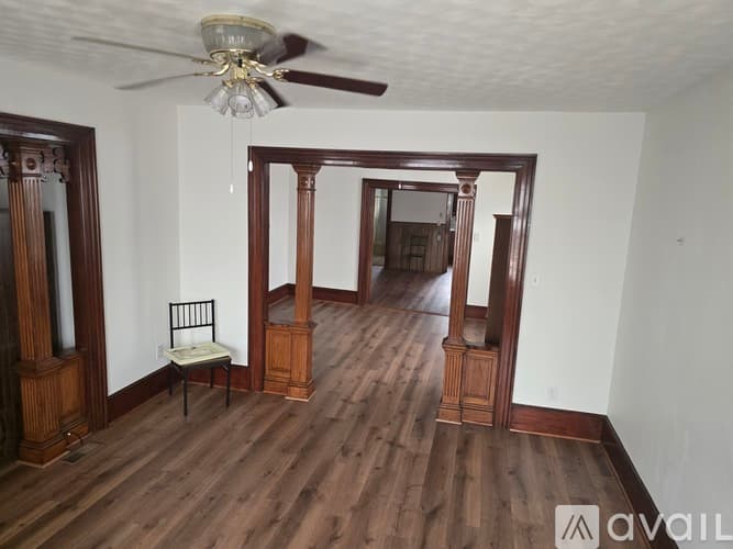New Bedford Apartment: 37 Princeton Street